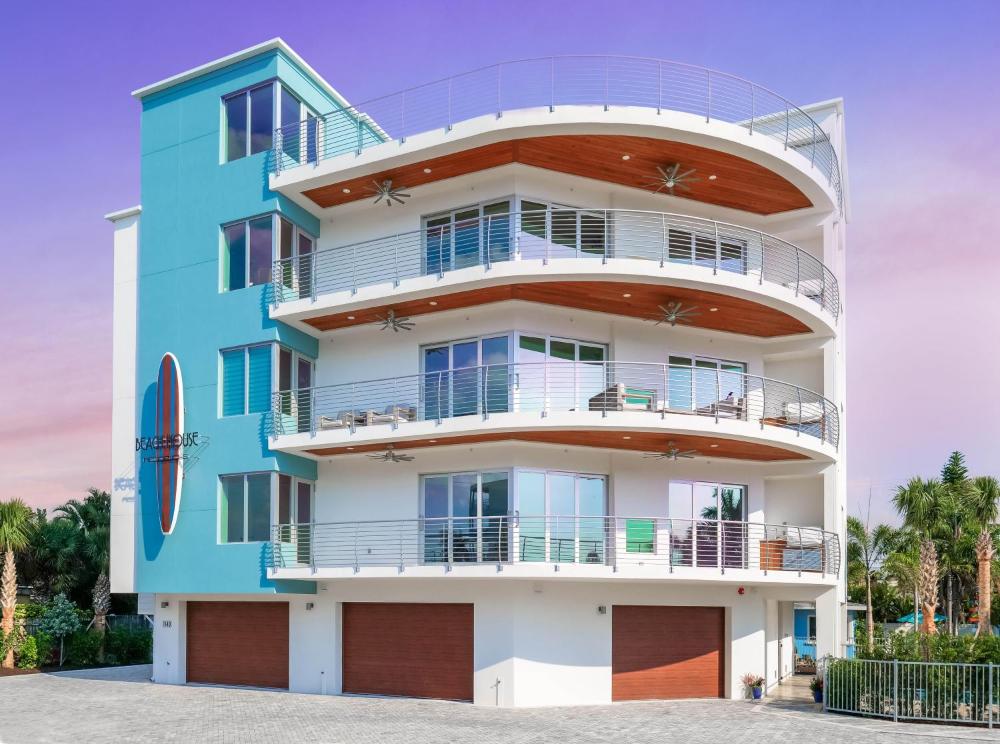 Superior Apartment with Balcony interior